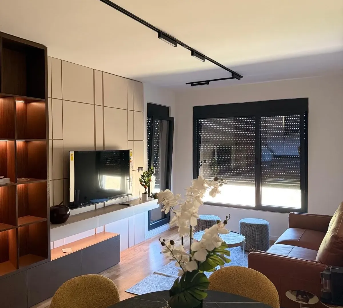 Izdavanje, jednosoban stan, 48m², Donja Gorica, Podgorica