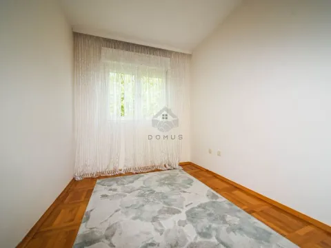 Rent, two bedroom apartment, 64m², Stari Aerodrom, Podgorica - image 9