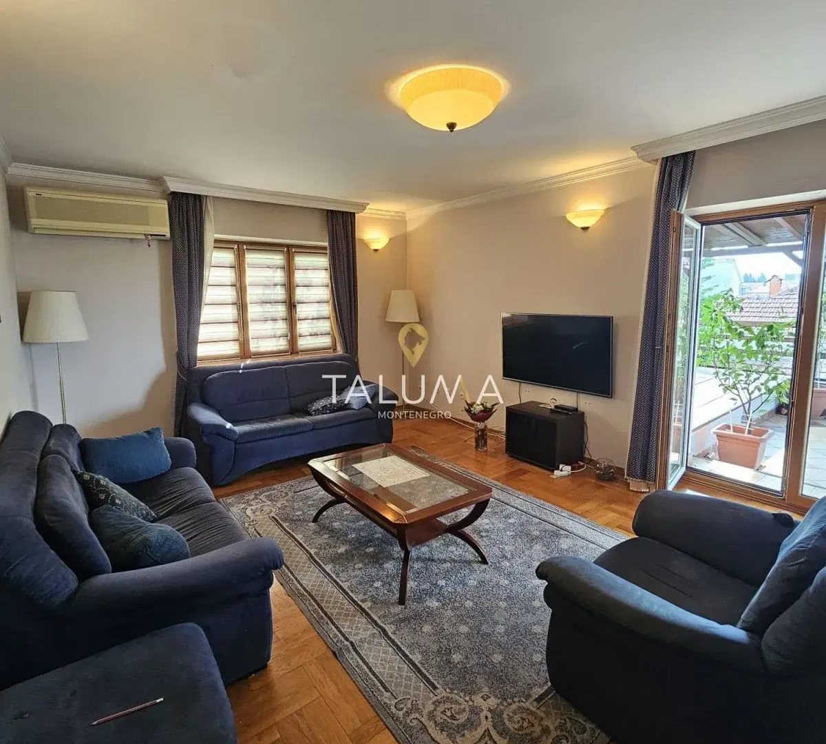 Rent, house, 300m², Masline, Podgorica