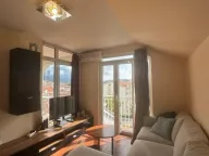 Izdavanje, jednosoban stan, 60m², Centar, Tivat - image 1
