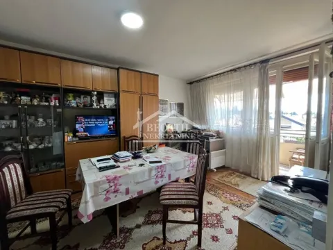 Prodaja, trosoban stan, 52m², Carina, Smederevo - image 2