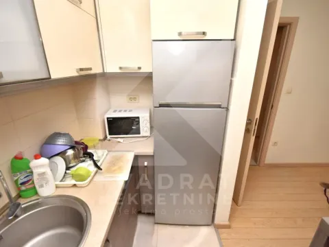 Izdavanje, jednosoban stan, 46m², City Kvart, Podgorica - image 6