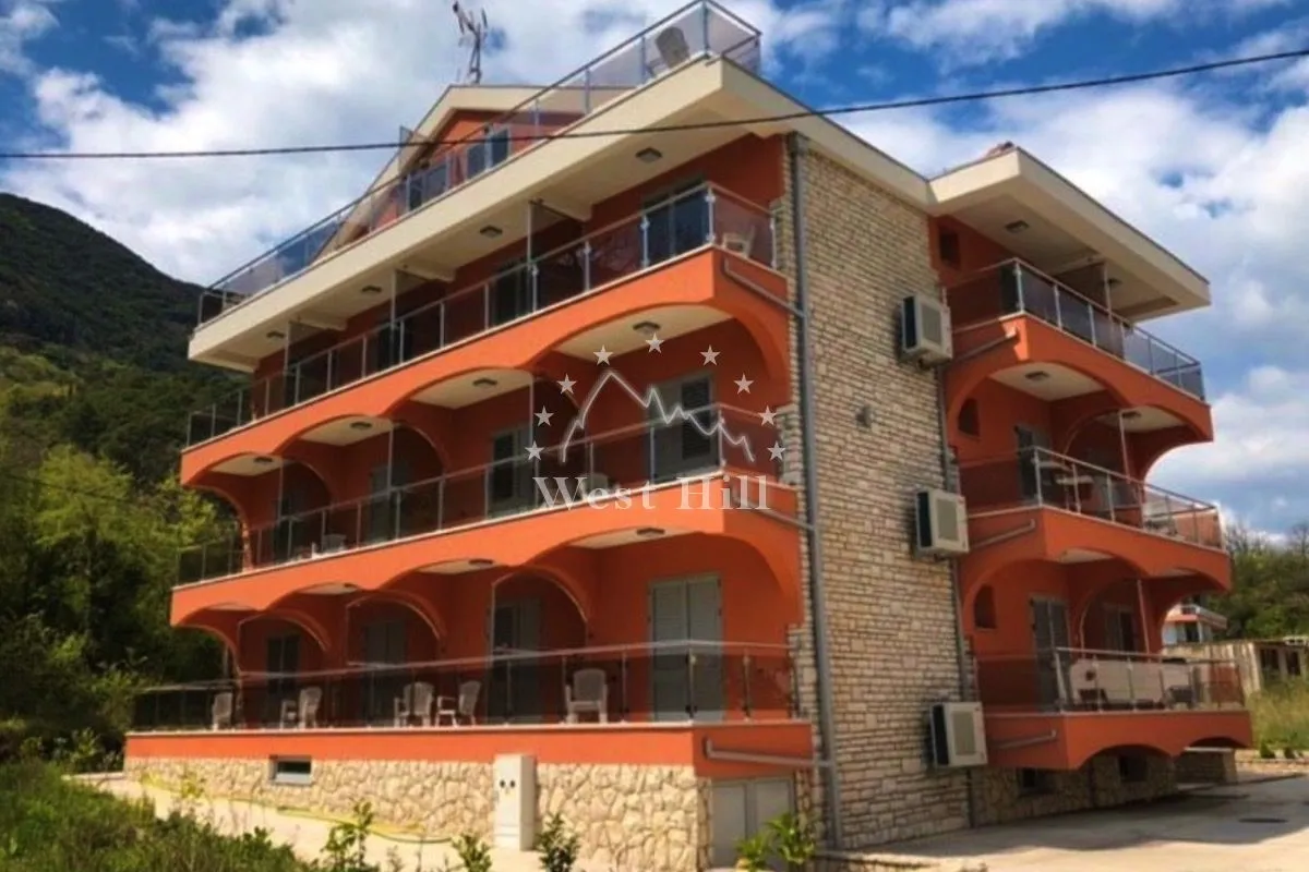 Prodaja, ugostiteljski objekat, 600m², Igalo, Herceg Novi