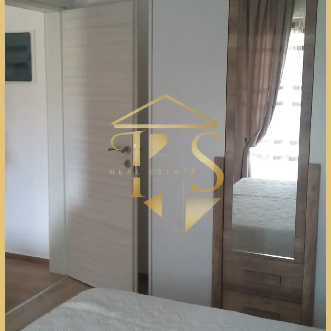 Izdavanje, jednosoban stan, 40m², Centar, Tivat