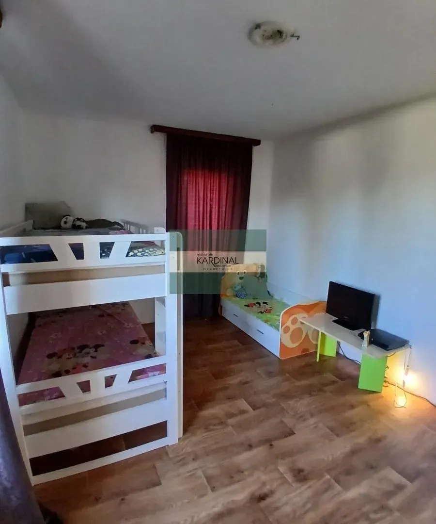 Prodaja, kuća, 440m², Centar, Jagodina