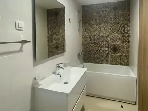 Izdavanje, dvosoban stan, 69m², Master Kvart, Podgorica - image 12