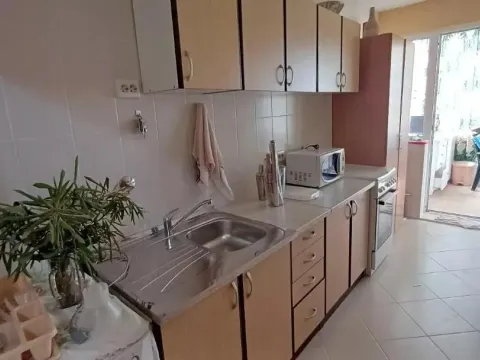 Rent, one bedroom apartment, 58m², Centar, Ulcinj - image 3