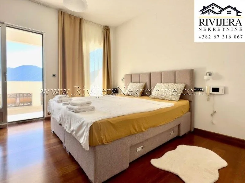 Prodaja, kuća, 405m², Strp, Kotor
