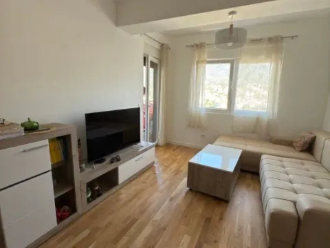 Prodaja, dvosoban stan, 72m2, Bjeliši, Bar