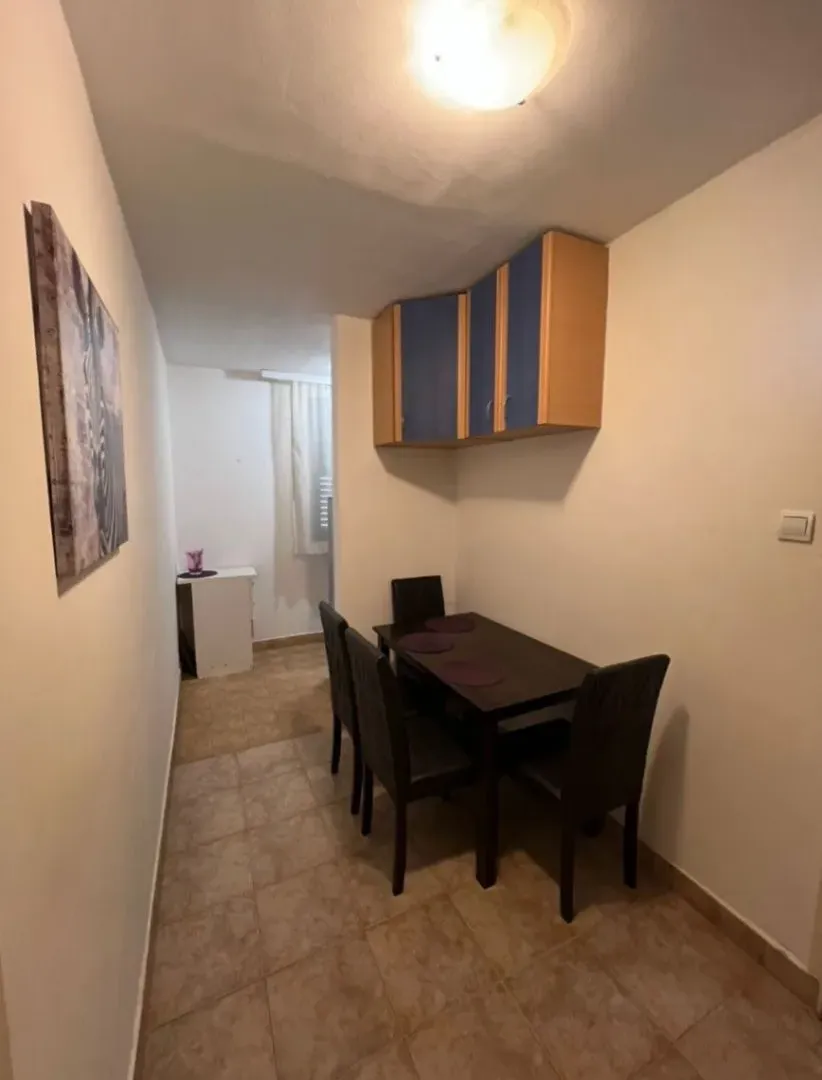 Rent, studio apartment, 39m², Petrovac, Budva