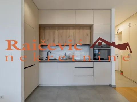 Sale, three bedroom apartment, 88m², Trošarina, Voždovac Sve Podlokacije - image 6