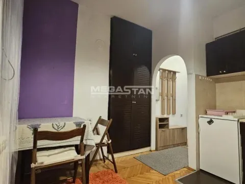 Rent, one bedroom apartment, 32m², Đeram Pijaca, Beograd - image 5