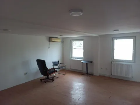 Izdavanje, poslovni prostor, 400m², Krnjaca, Palilula Sve Podlokacije - image 10