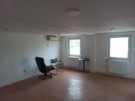 Izdavanje, poslovni prostor, 400m², Krnjaca, Palilula Sve Podlokacije - image 10