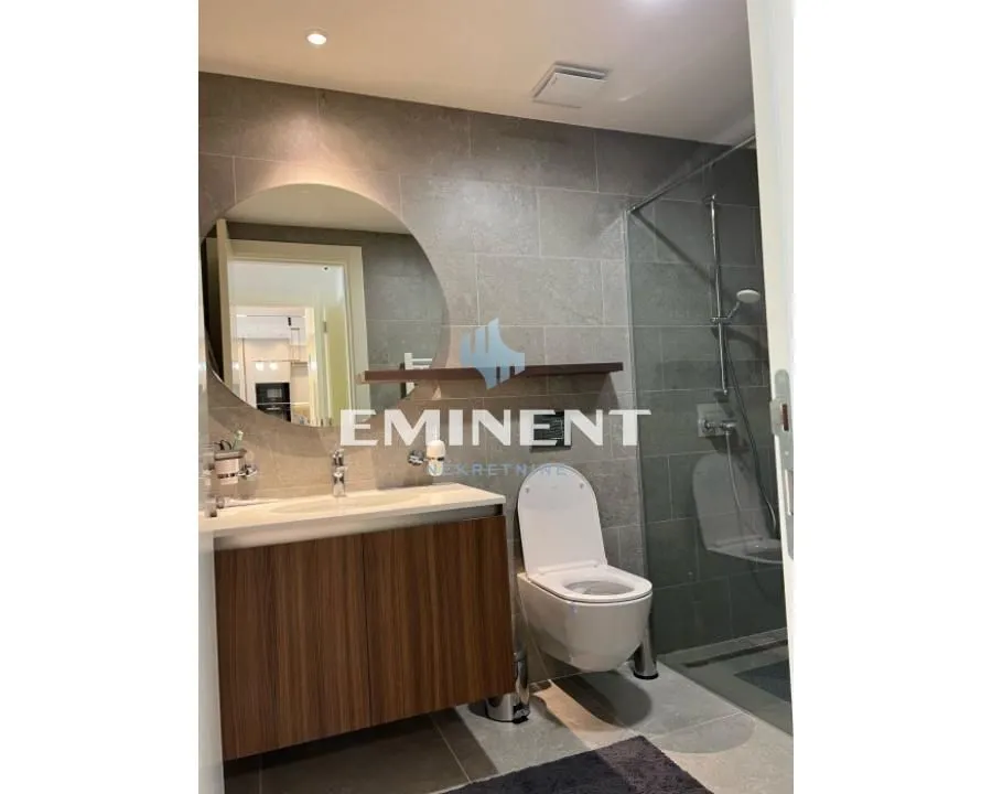 Sale, three bedroom apartment, 73m², Savski Venac, Beograd