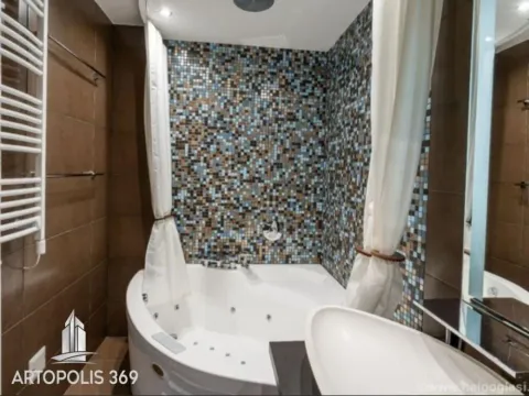 Izdavanje, četvorosoban stan, 87m², Stari Grad, Beograd - image 18