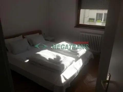 Rent, four bedroom apartment, 105m², Bulevar Oslobodjenja, Novi Sad Sve Podlokacije - image 17