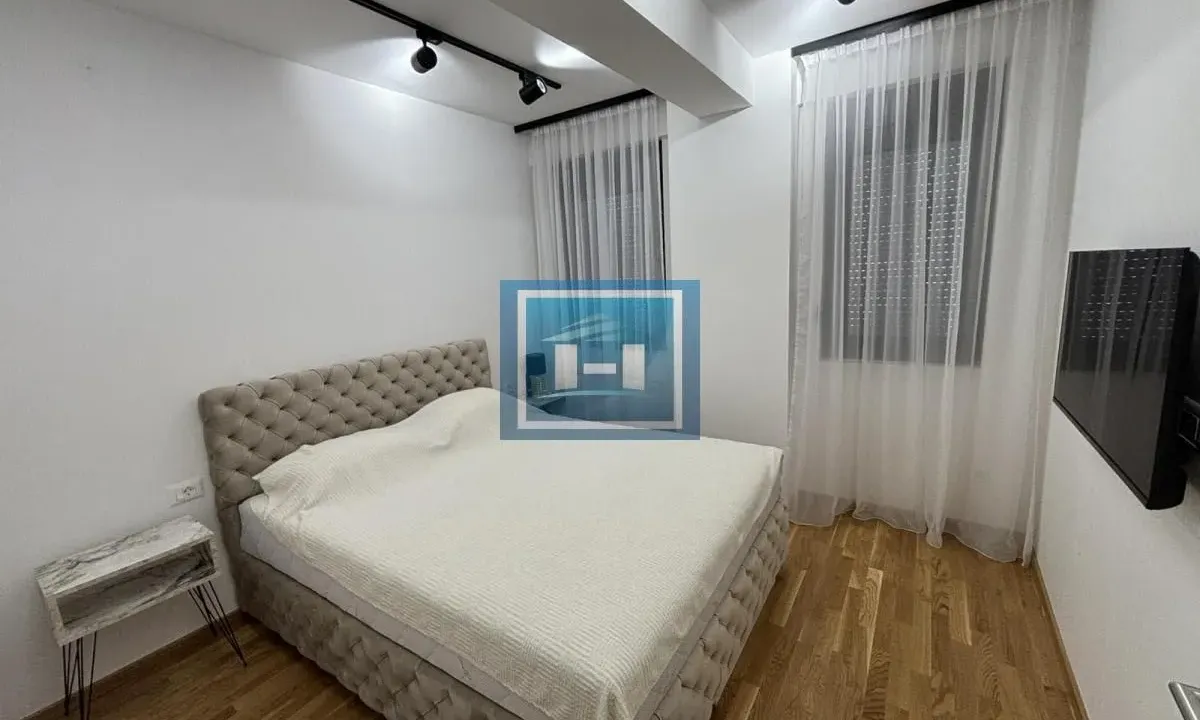 Izdavanje, jednosoban stan, 45m², Aqua park, Jagodina