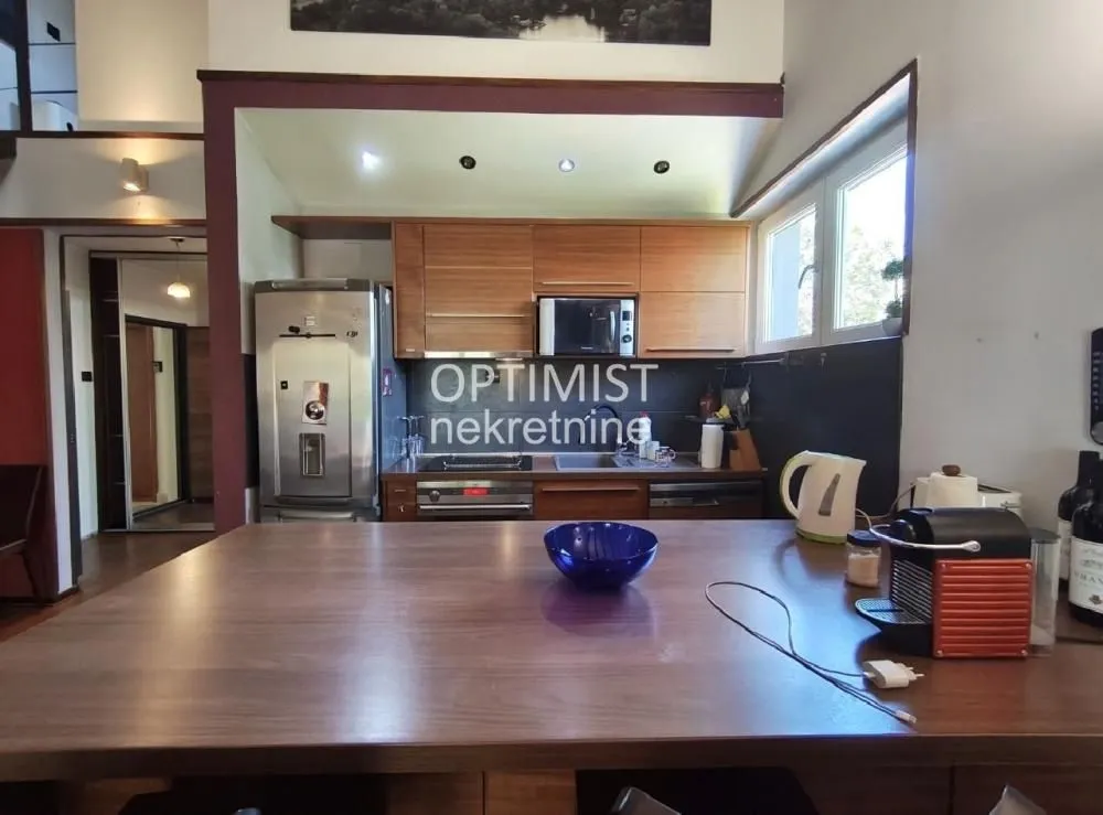 Sale, four bedroom apartment, 115m², Voždovac Sve Podlokacije, Beograd
