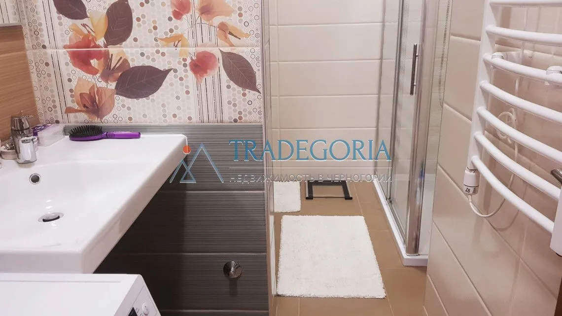 Prodaja, trosoban stan, 104m², Dobra Voda, Bar
