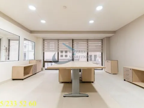 Izdavanje, poslovni prostor, 91m², Vračar Hram, Vračar Sve Podlokacije - image 3