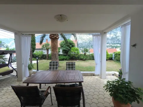 Sale, house, 230m², Prčanj, Kotor - image 11