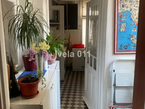 Sale, three bedroom apartment, 84m², Vračar Hram, Vračar Sve Podlokacije - image 6