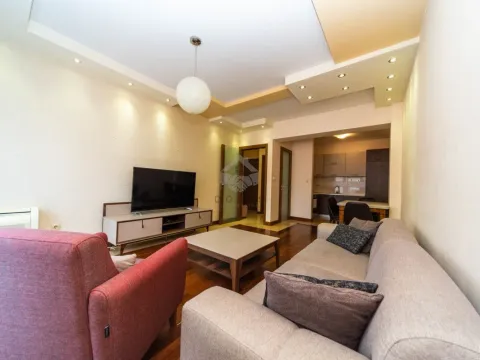 Izdavanje, dvosoban stan, 75m², Centar, Podgorica - image 3