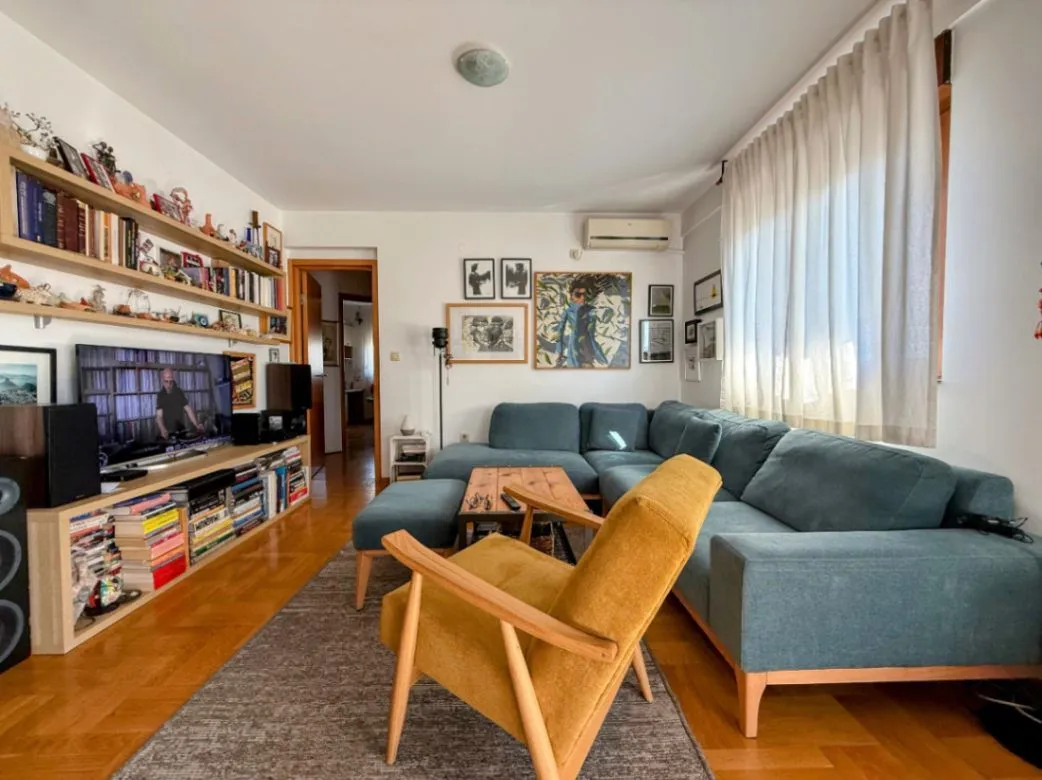 Prodaja, trosoban stan, 83m², Stari Aerodrom, Podgorica