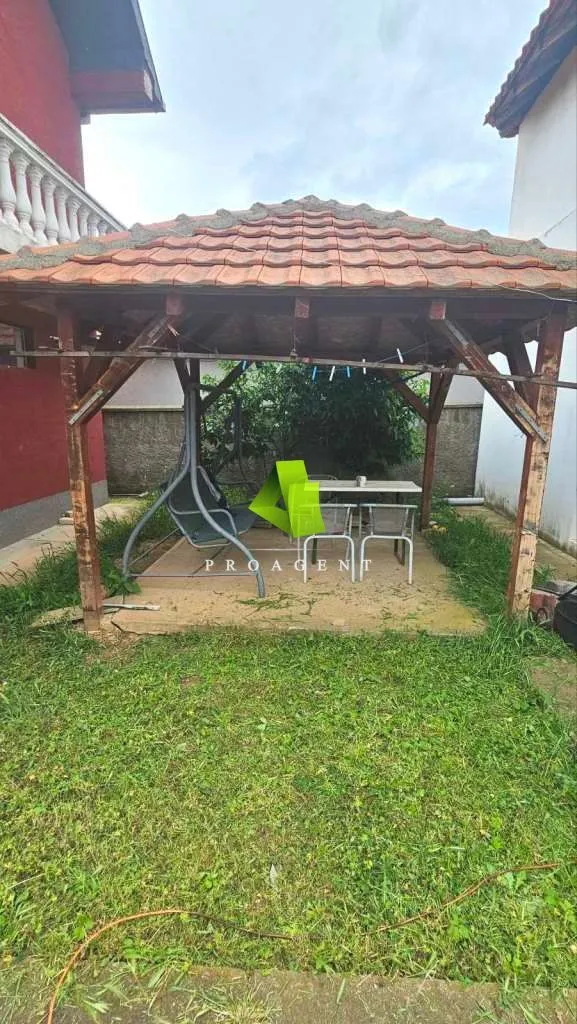 Prodaja, kuća, 180m², Dobrujevac, Boljevac