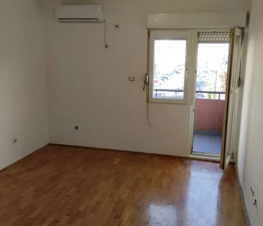 Sale, one bedroom apartment, 45m², Stari Aerodrom, Podgorica