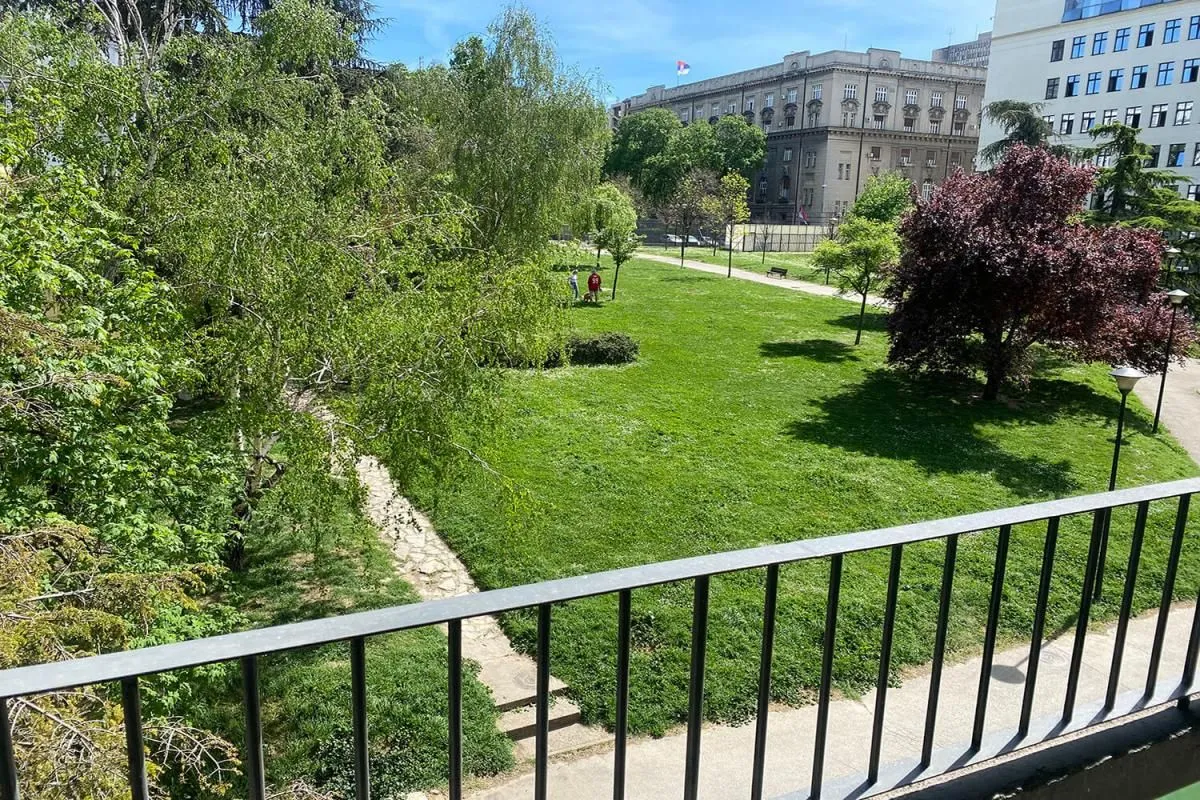 Rent, two bedroom apartment, 90m², Savski Venac, Beograd