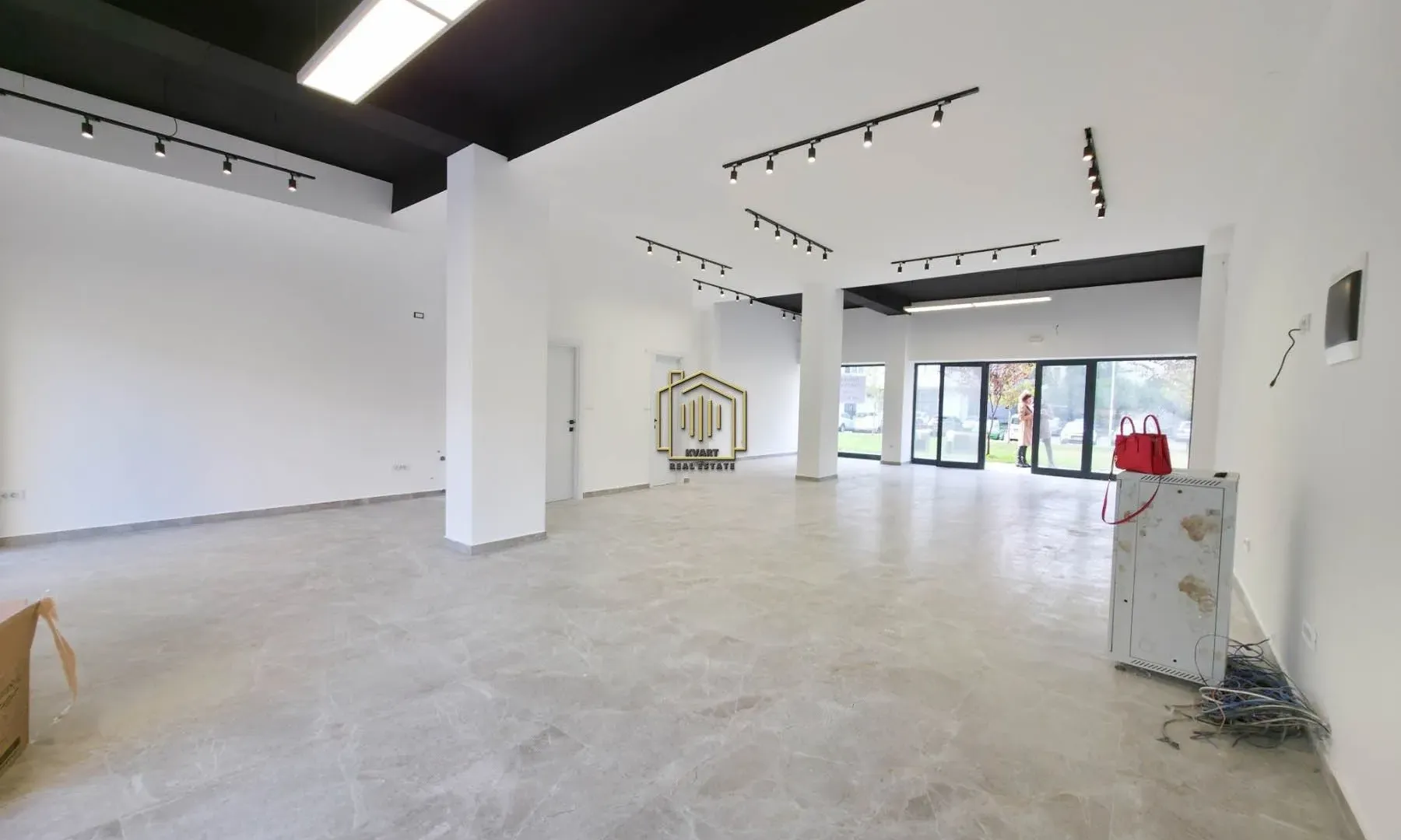 Izdavanje, poslovni prostor, 117m², Zabjelo, Podgorica