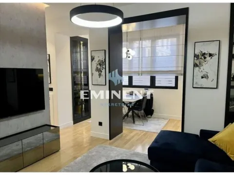 Izdavanje, trosoban stan, 75m², Stari Grad, Beograd - image 2