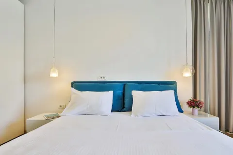 Izdavanje, dvosoban stan, 117m², Centar, Budva - image 9