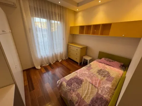 Prodaja, dvosoban stan, 74m², Centar, Podgorica - image 7