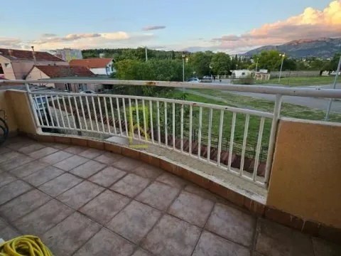 Prodaja, dvosoban stan, 65m², Centar, Podgorica - image 9