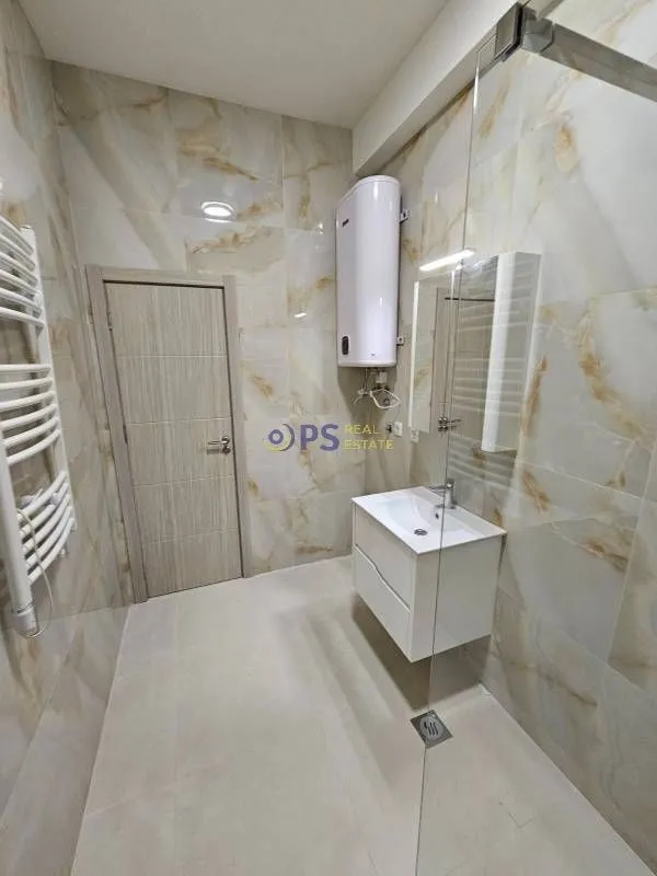 Prodaja, dvosoban stan, 70m², Đenovići, Herceg Novi