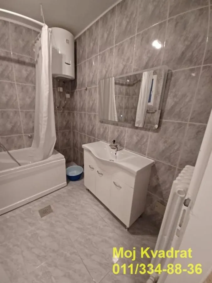 Izdavanje, trosoban stan, 80m², Slavija, Vračar Sve Podlokacije