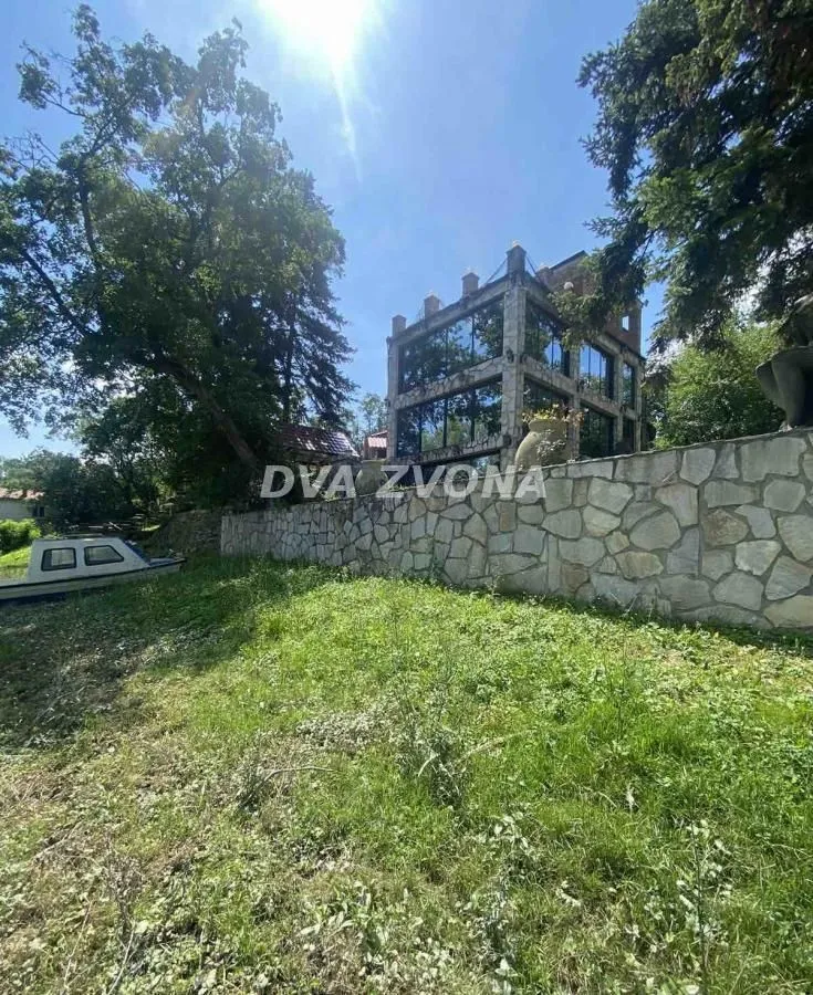 Prodaja, ugostiteljski objekat, 280m², Čortanovci, Inđija