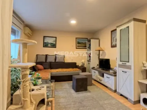 Prodaja, trosoban stan, 76m², Stari Grad, Beograd - image 2