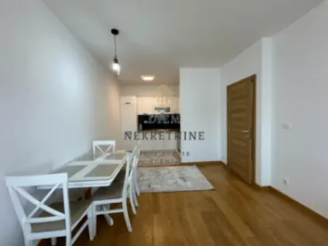 Izdavanje, jednosoban stan, 50m², New City, Podgorica - image 5