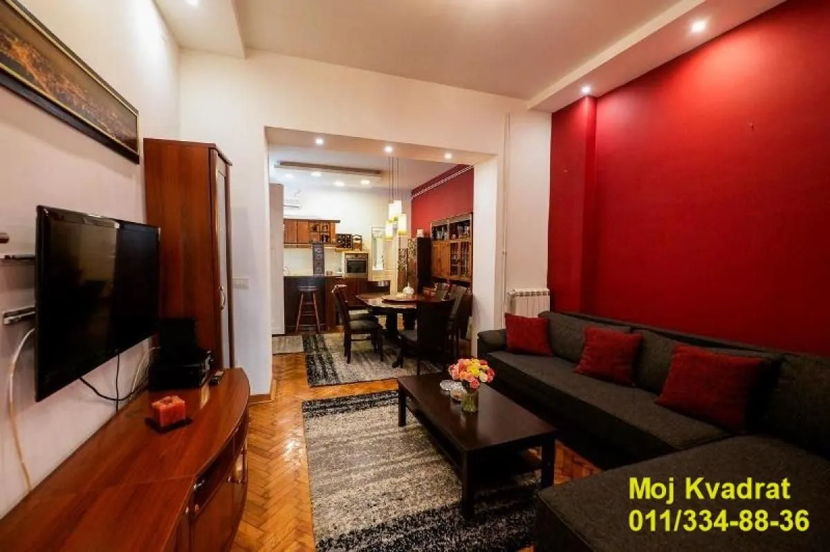 Prodaja, trosoban stan, 86m², Vračar Centar, Vračar Sve Podlokacije