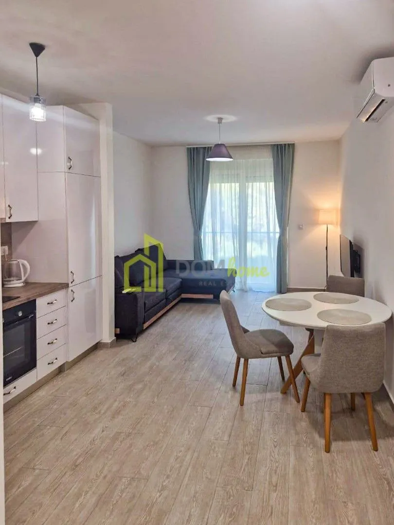 Izdavanje, garsonjera, 33m², Bečići, Budva