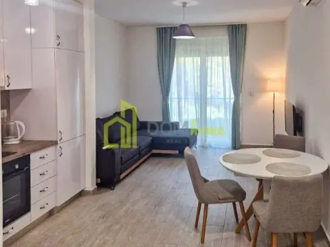Izdavanje, garsonjera, 33m², Bečići, Budva - image 2