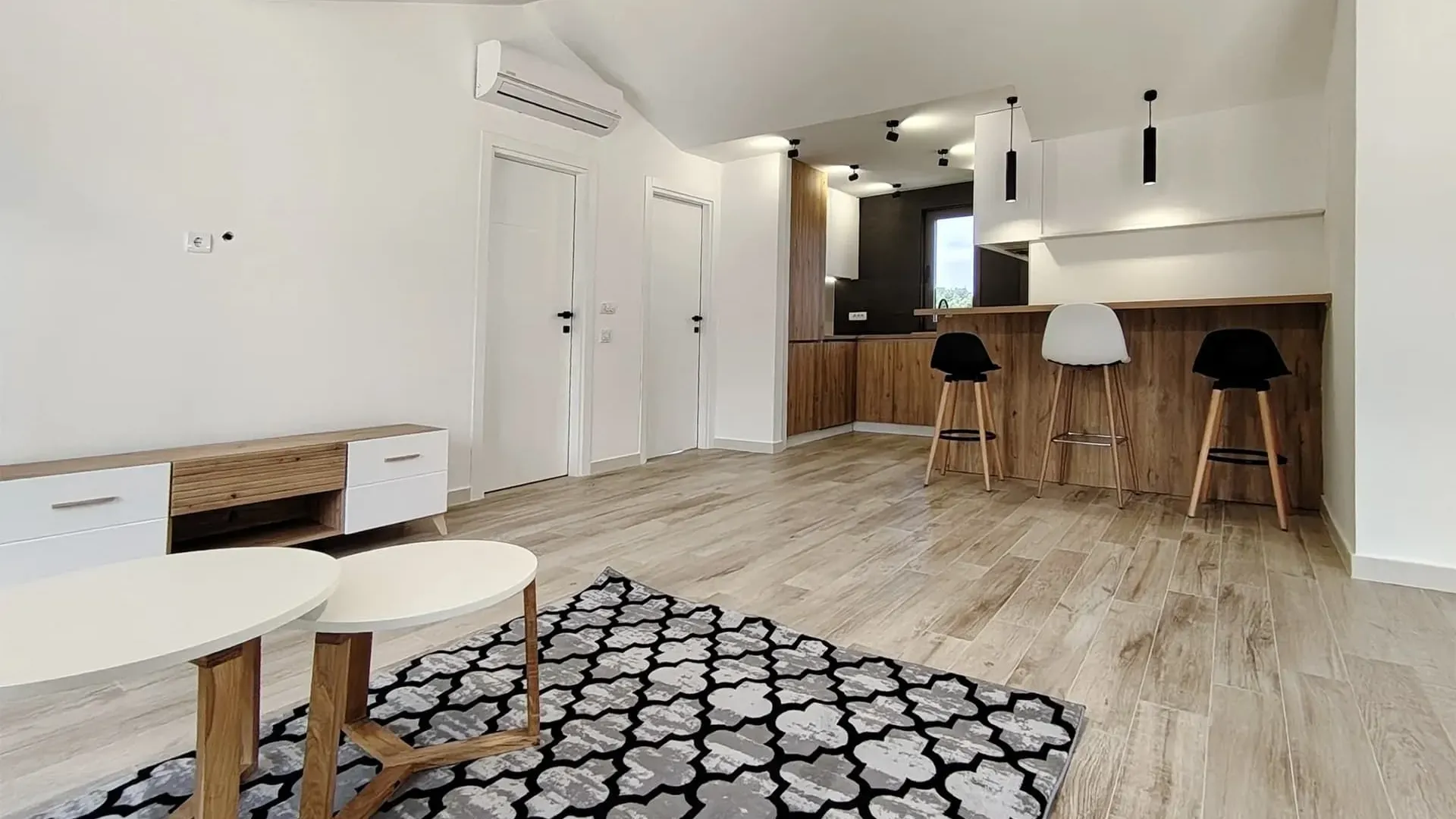 Sale, two bedroom apartment, 85m², Mrčevac, Tivat