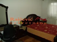 Prodaja, kuća, 140m², Brace Jerković, Voždovac Sve Podlokacije - image 4