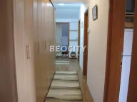 Prodaja, trosoban stan, 72m², Karaburma, Palilula Sve Podlokacije - image 5