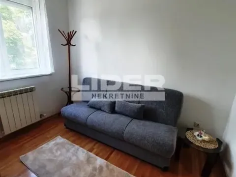 Rent, one bedroom apartment, 43m², Neimar, Vračar Sve Podlokacije - image 6