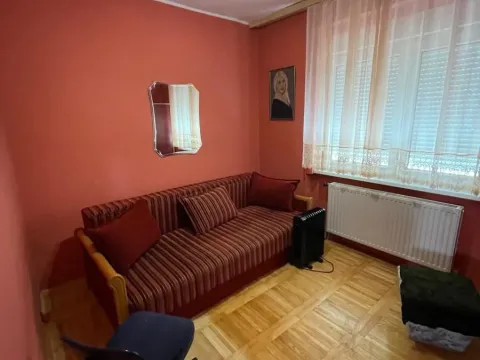 Izdavanje, kuća, 106m², Sremska Kamenica, Petrovaradin - image 8